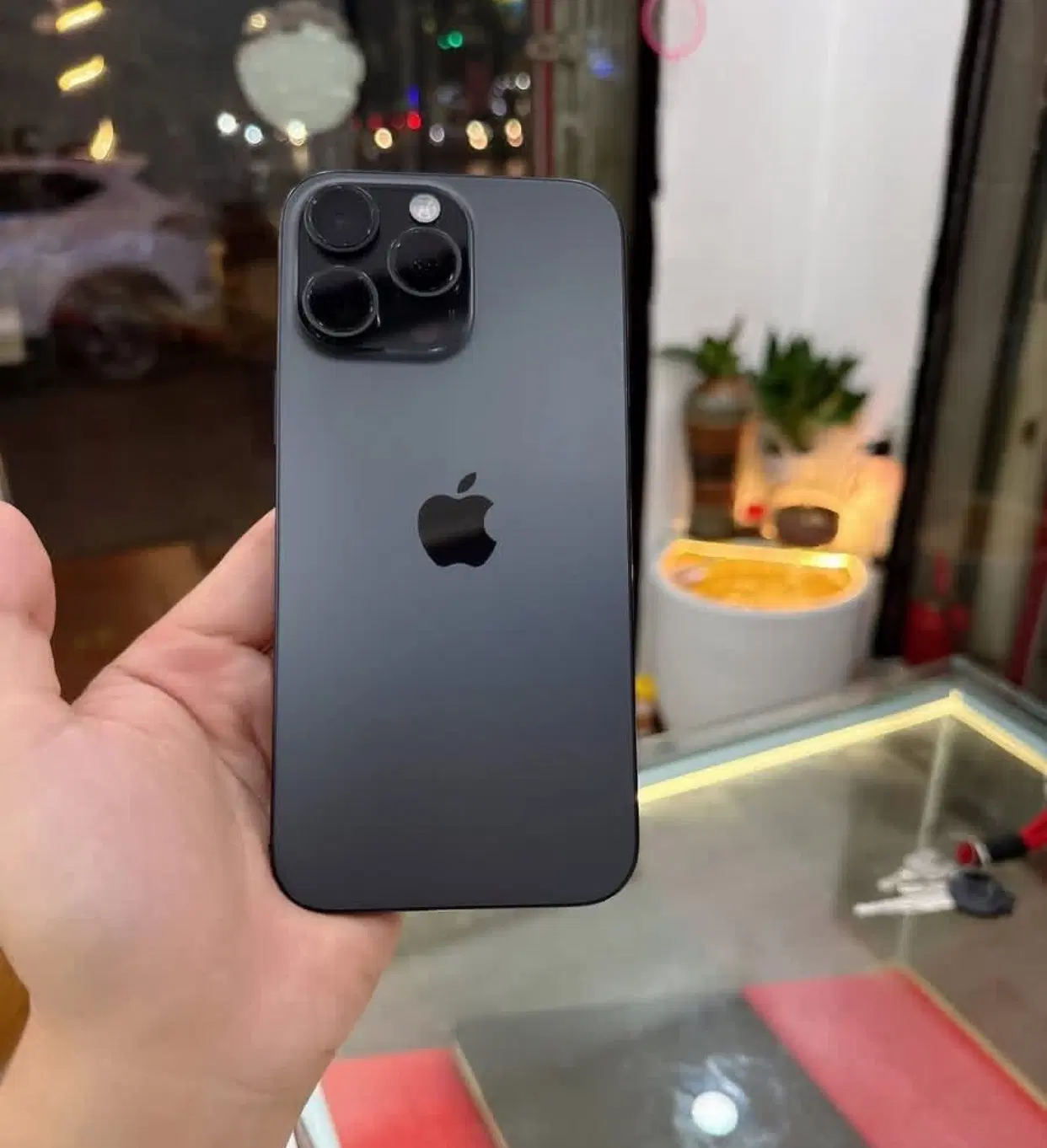 iphone 16 pro max شرکتی گارانتی دار|موبایل|تبریز, |دیوار