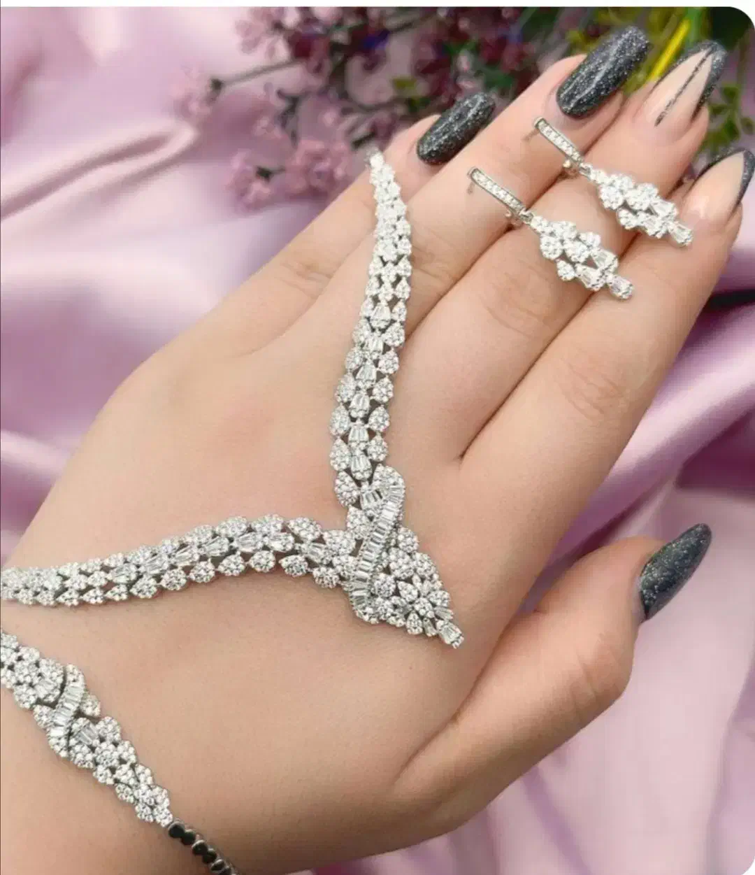 Silver. Artan|جواهرات|تبریز, |دیوار