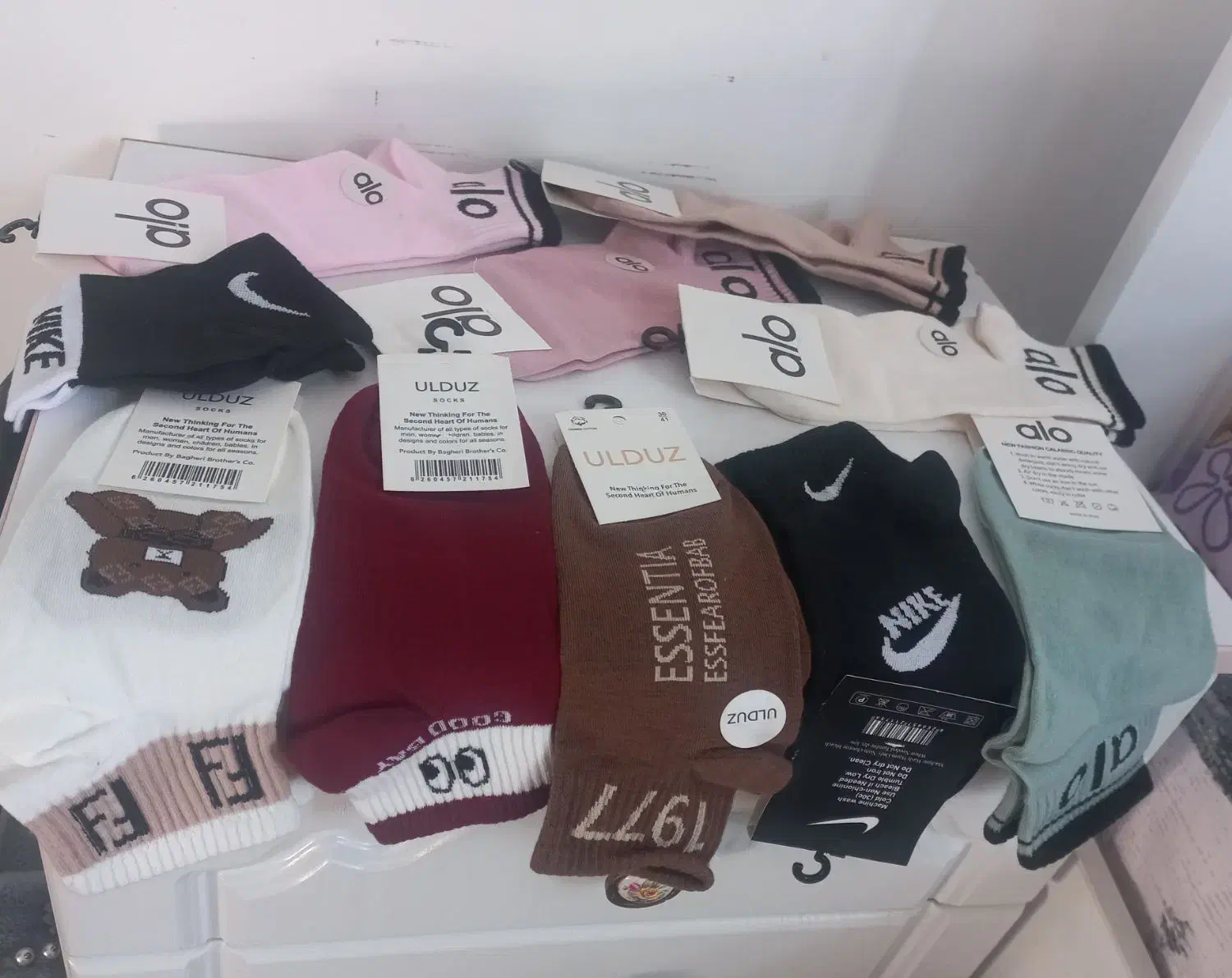 جوراب وکش مو|لباس|رشت, بازار|دیوار