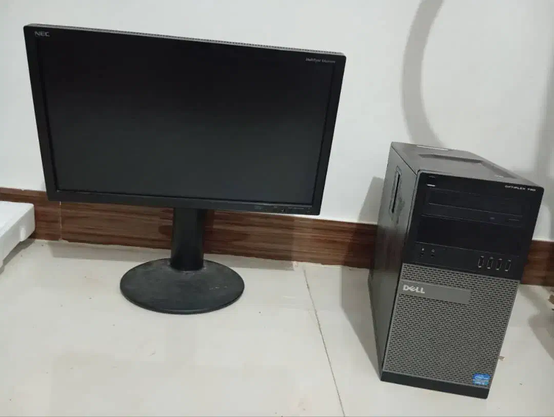 سیستم  همراه مانیتور|رایانه رومیزی|ایلام, |دیوار