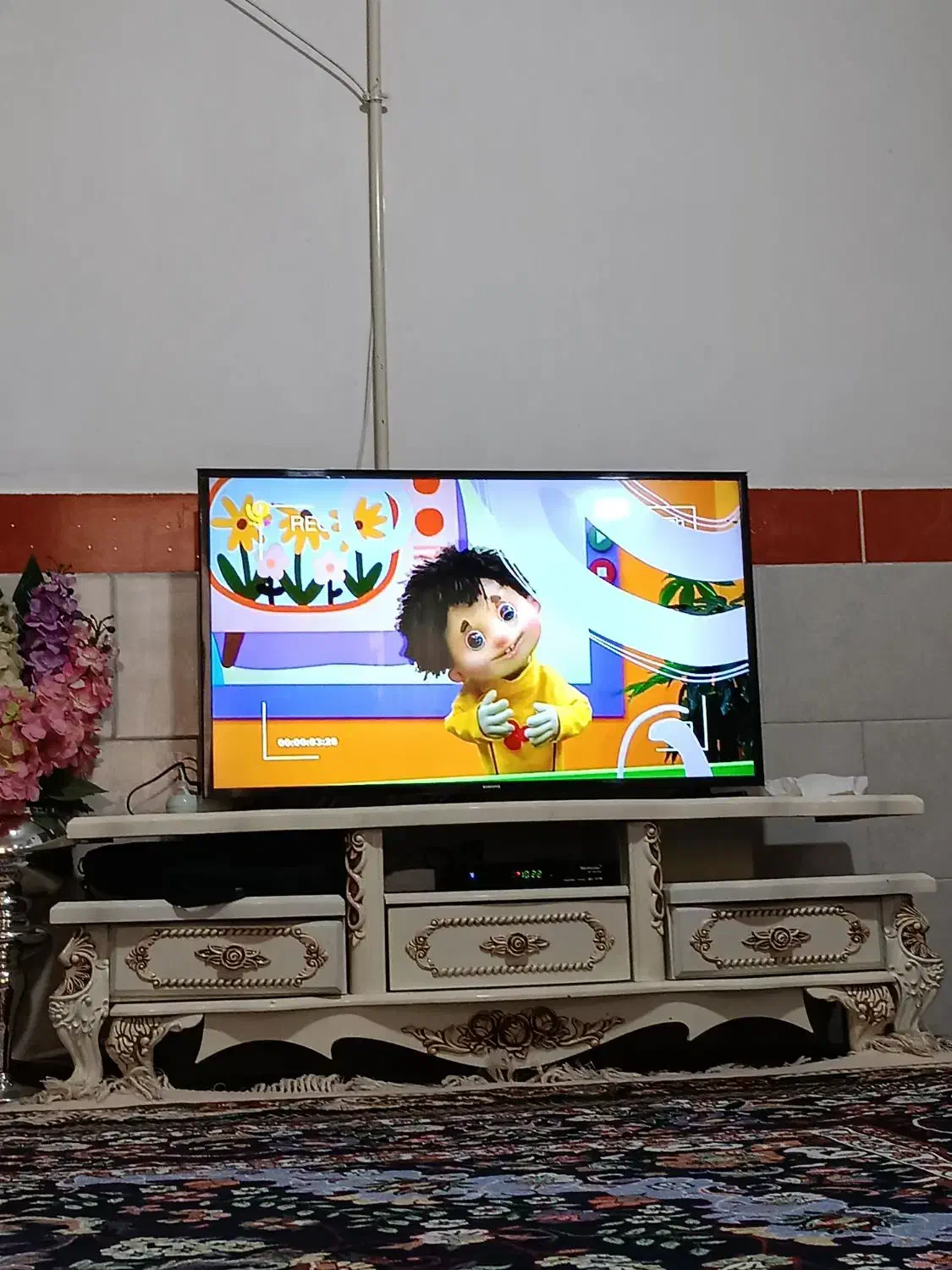 مبل میز تلویزیون بوفه|مبلمان خانگی و میز عسلی|اشتهارد, |دیوار