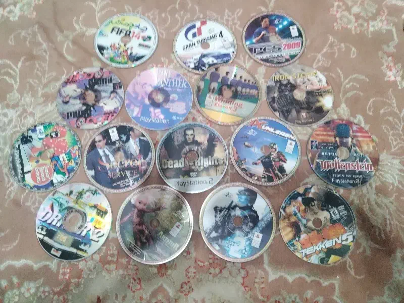 سیدی|فیلم و موسیقی|تهران, خواجه نظام الملک|دیوار