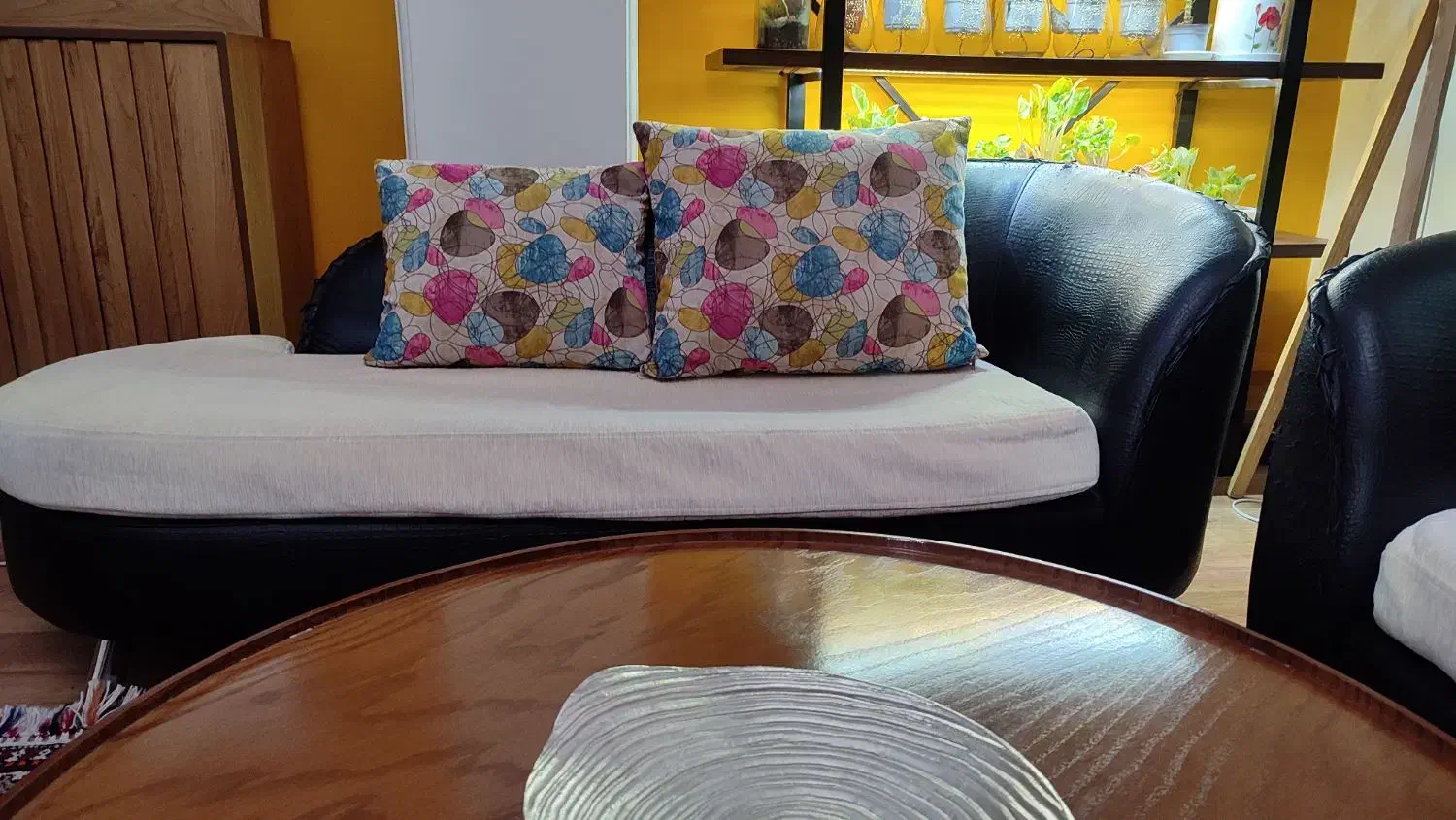 مبل راحتی ۶ نفره اسپرت|مبلمان خانگی و میز عسلی|تهران, دبستان|دیوار