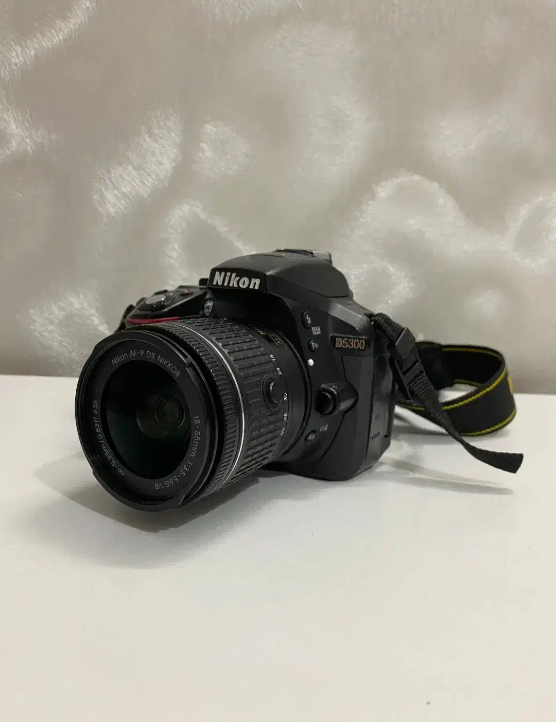 دوربین نیکون 5300|دوربین عکاسی و فیلمبرداری|اراک, |دیوار