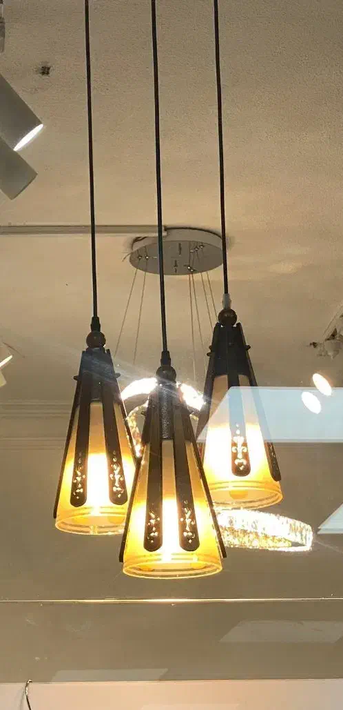 لوستر|لوستر و چراغ آویز|پاکدشت, پاکدشت (مامازند)|دیوار