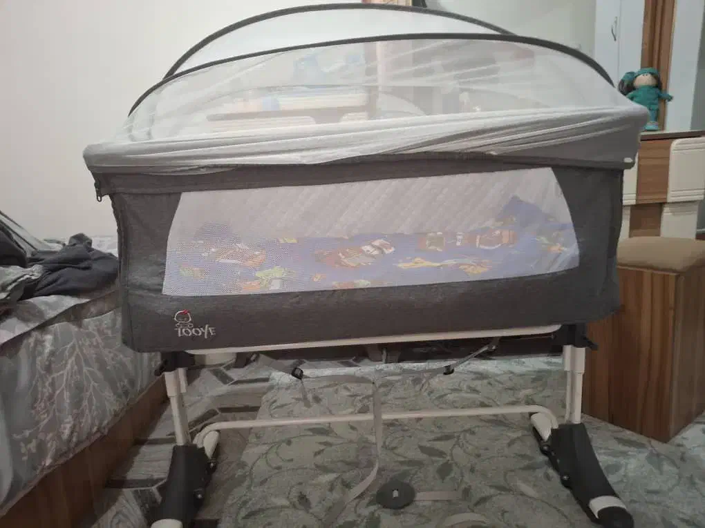 گهواره تخت شو  برند زویا ،کریر دلیجان|اسباب و اثاث بچه|قروه, |دیوار