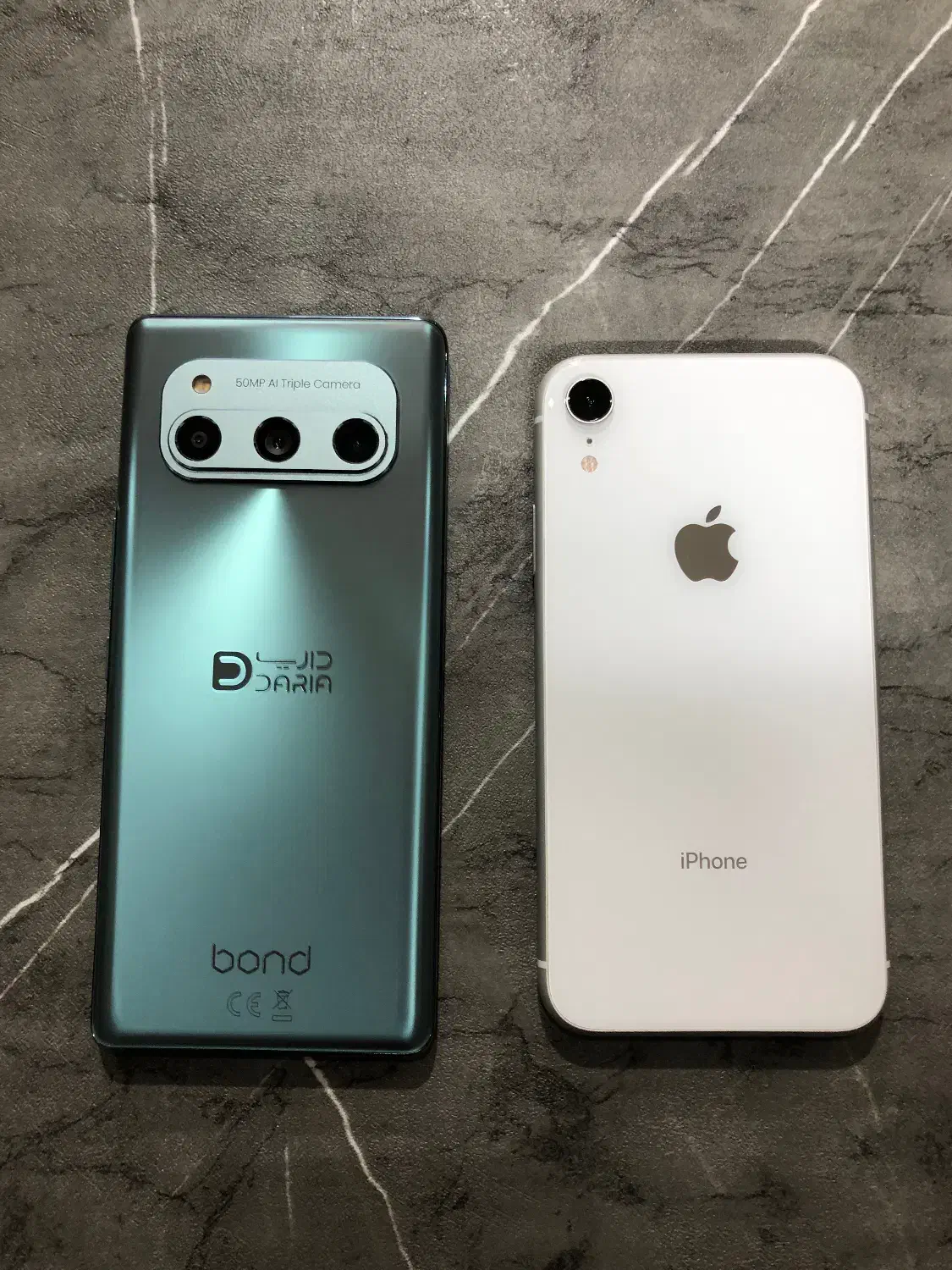 گوشی داریا باند و اپل iphone XR - درحد|موبایل|مشهد, سرافرازان|دیوار