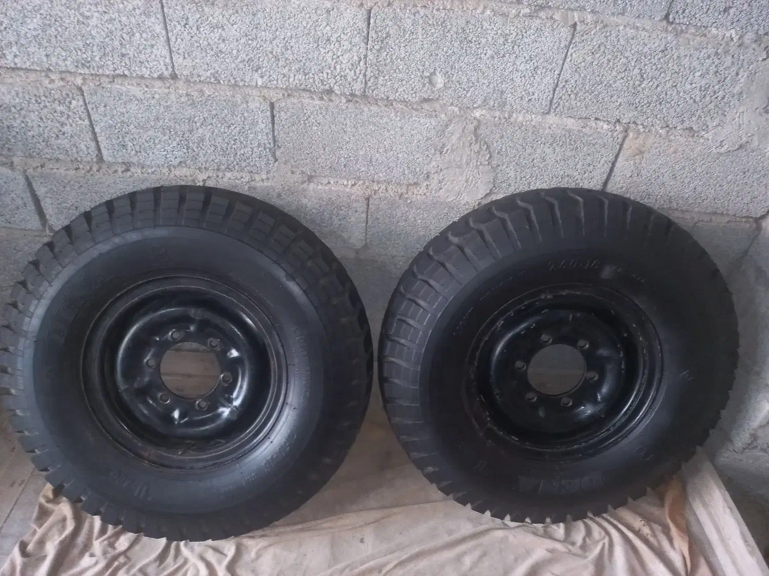 رینگ و لاستیک نیسان۷۵۰ دنا|قطعات یدکی و لوازم جانبی|آستانه اشرفیه, |دیوار