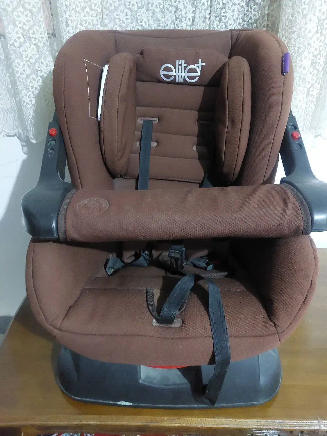 صندلی ماشین کودک|تخت و صندلی بچه|کوهدشت, |دیوار