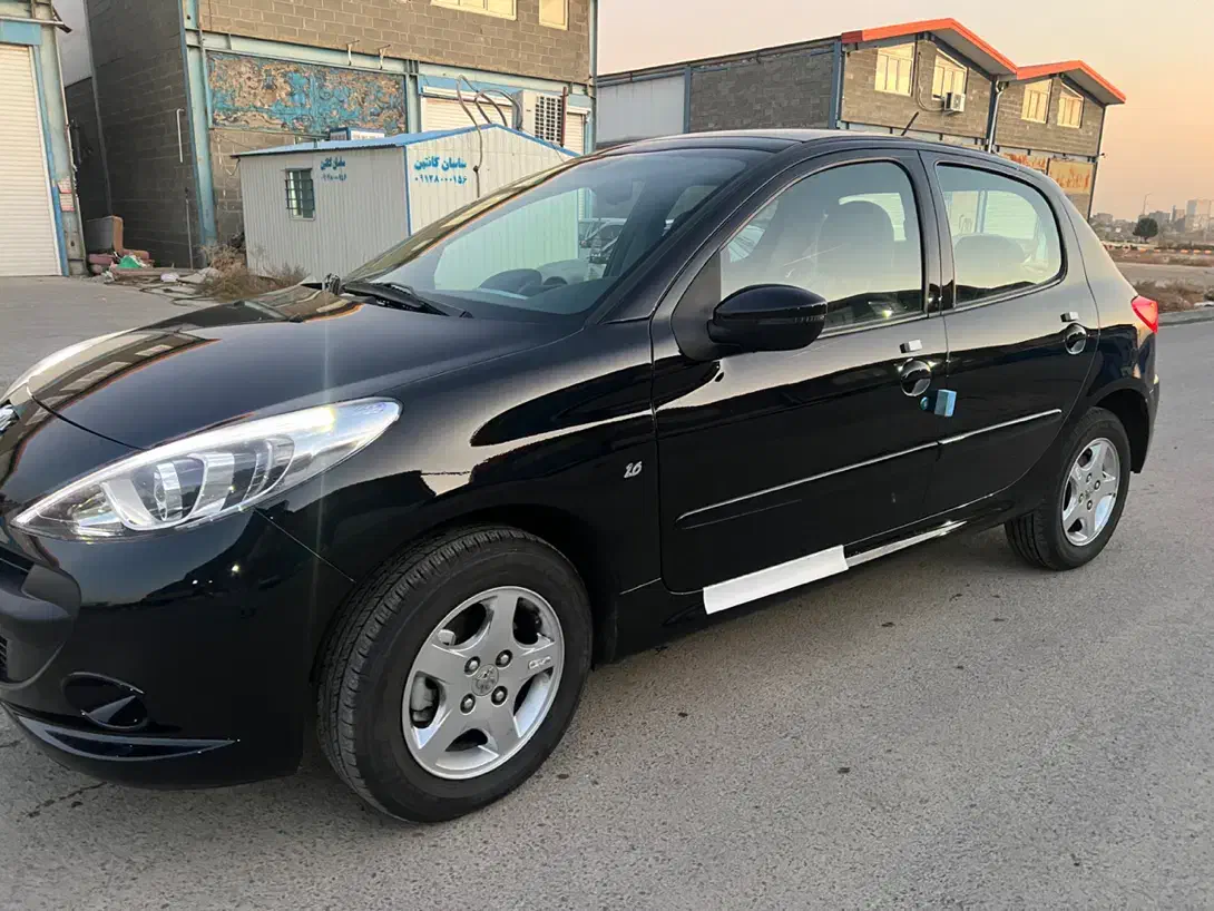 ۲۰۷سقف پانا ۸۵گانه فول ۱۴۰۴|خودرو سواری و وانت|تهران, باشگاه نفت|دیوار