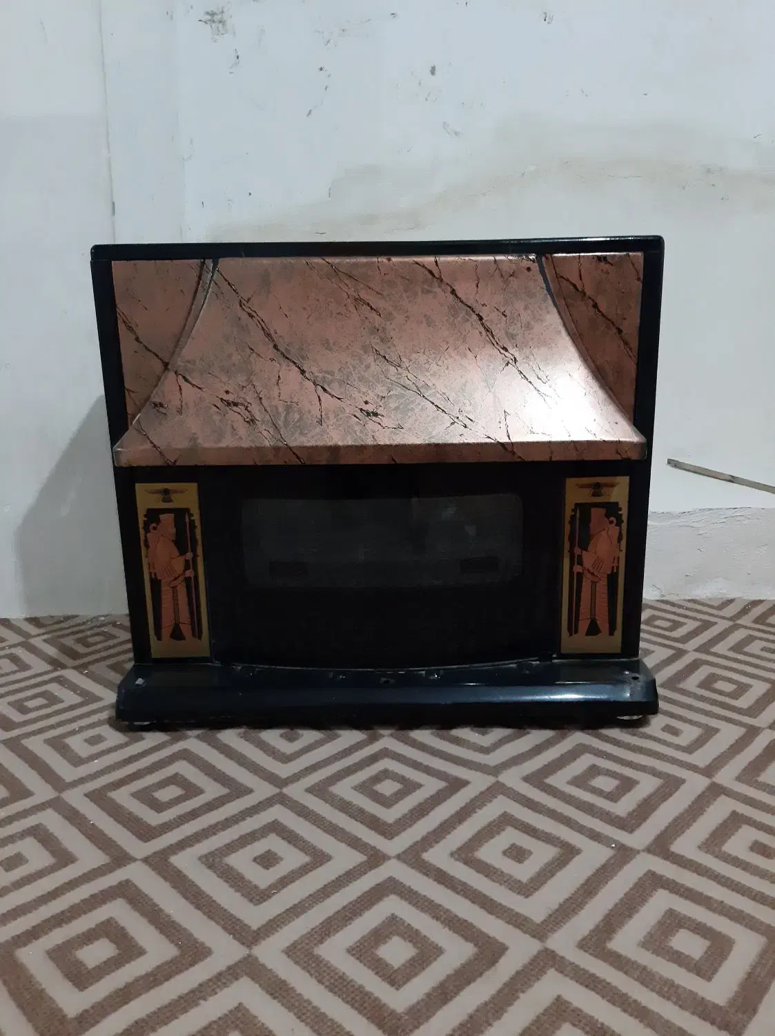 بخاری طرح شومینه|بخاری، هیتر، شومینه|شاهین‌شهر, عطار|دیوار