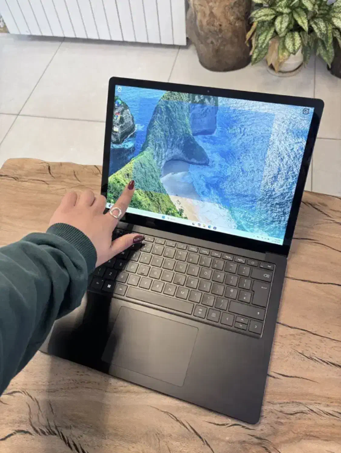 سرفیس لپ تاپ ۳ در حد آکبند|رایانه همراه|بیرجند, |دیوار