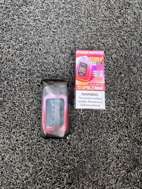 ویپ 25 هزار پاف توربو|زیورآلات و اکسسوری|رشت, معلم|دیوار