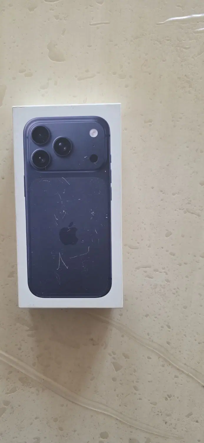 ایفون blue. zaa 256 17pro.|موبایل|اهر, |دیوار