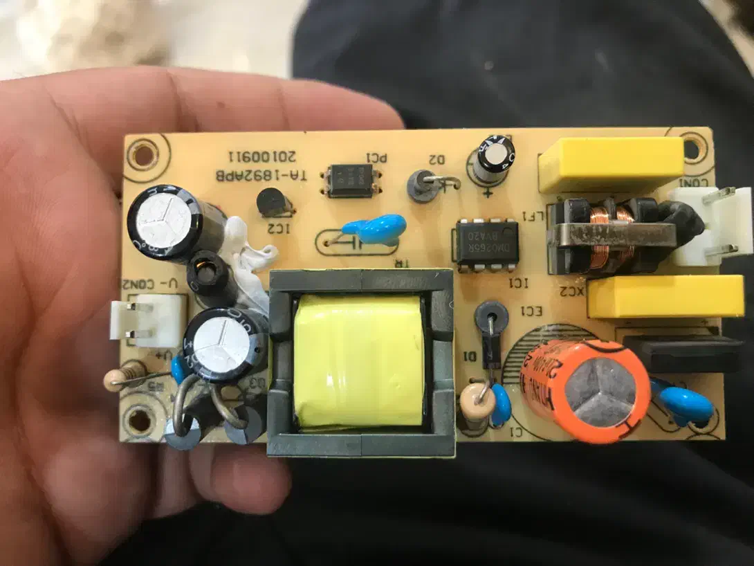 تعمیرات انواع آیفون صوتی و تصویری|خدمات پیشه و مهارت|فسا, |دیوار