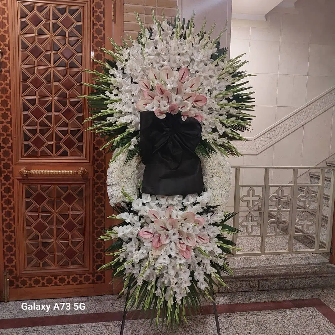 کد42تاج گل افتتاحیه مسجد ختم دسته گل ارسال رایگان|گل و گیاه طبیعی|تهران, شهرک محلاتی|دیوار