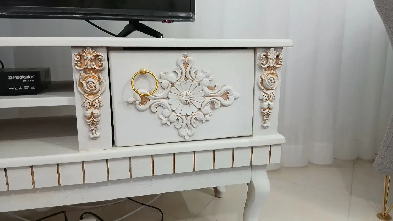 میزتلوزیون|میز تلویزیون|گلبهار, شهر جدید گلبهار|دیوار