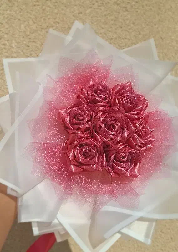 دسته گل و باکس زیبا|گل مصنوعی|بوشهر, |دیوار