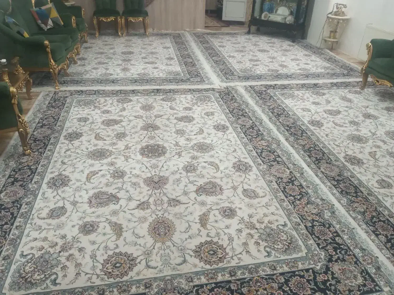 4 تخته فرش پاتریس 700 شانه کاملا سالم و نو|فرش|تهران, آذری|دیوار