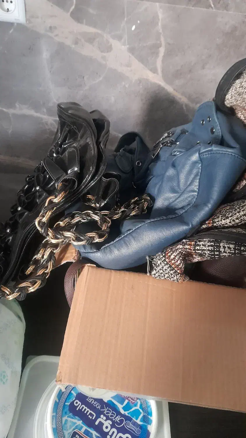 رایگان|کیف، کفش، کمربند|اصفهان, شاهد|دیوار