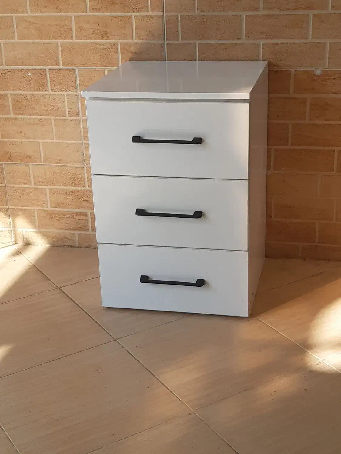 دراور ۳‌کشو|جاکفشی، کمد، دراور|لنگرود, |دیوار