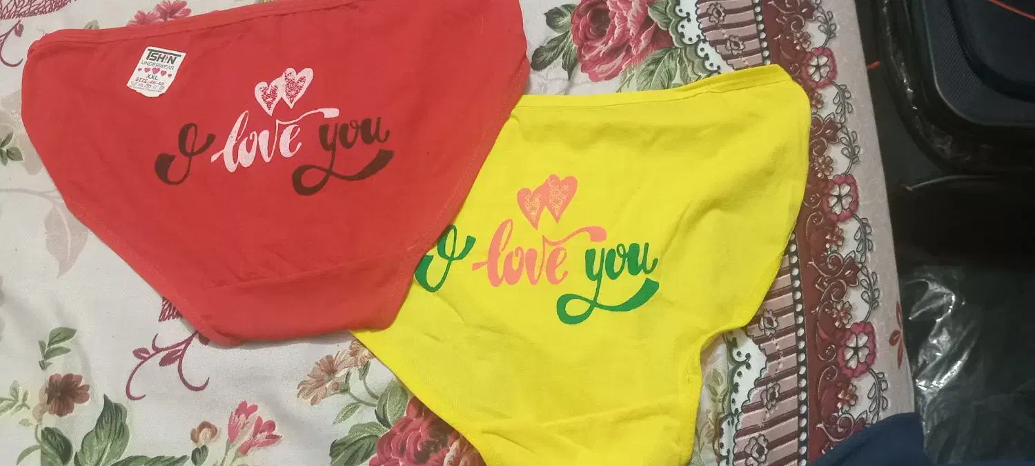 شورت زنانه|لباس|اصفهان, برازنده|دیوار