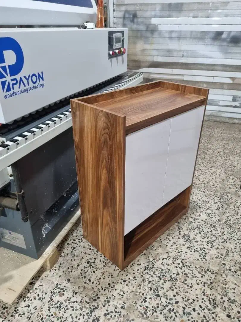 جاکفشی|جاکفشی، کمد، دراور|رشت, حومه رشت|دیوار