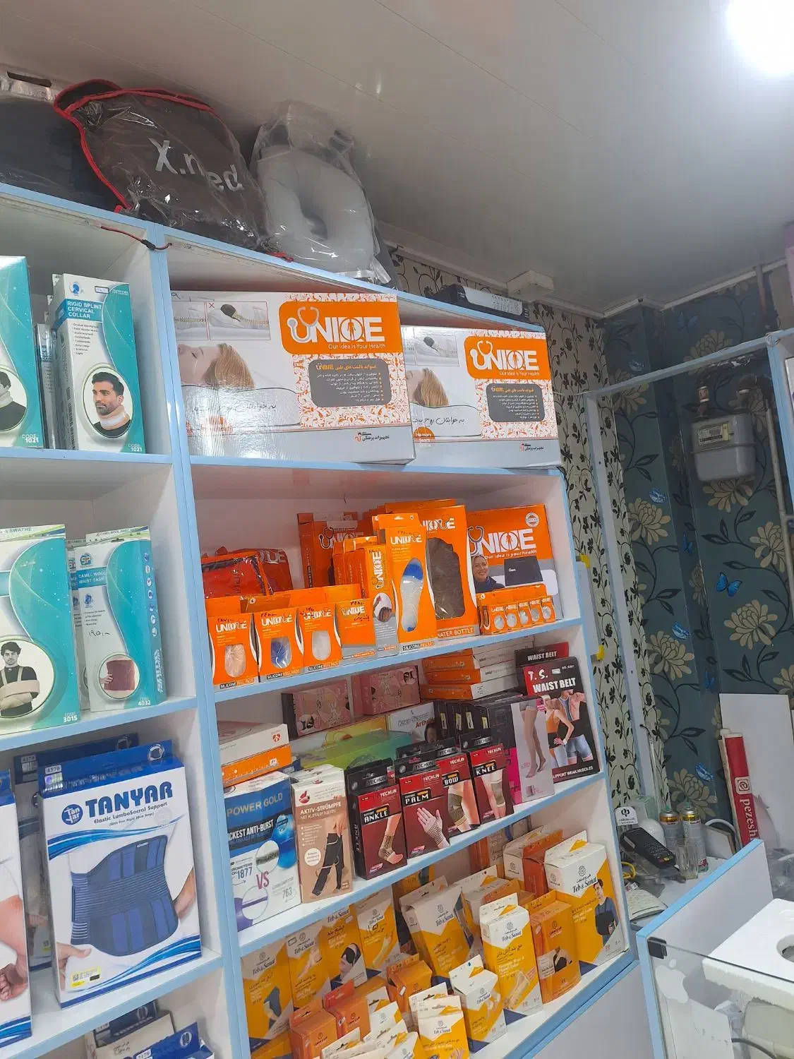 بالشت طبی خارجی و ایرانی|رختخواب، بالش، پتو|شاهین‌شهر, خبرنگار|دیوار