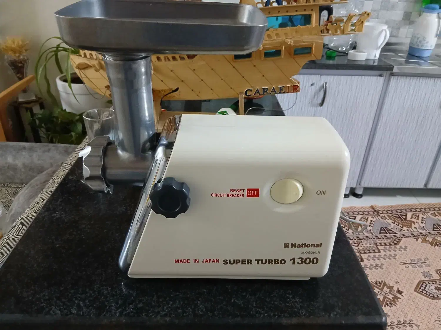 فروش یک عدد چرخ گوشتی ناسیونال ژاپنی|سایر لوازم برقی|شیراز, شهرک سراج|دیوار