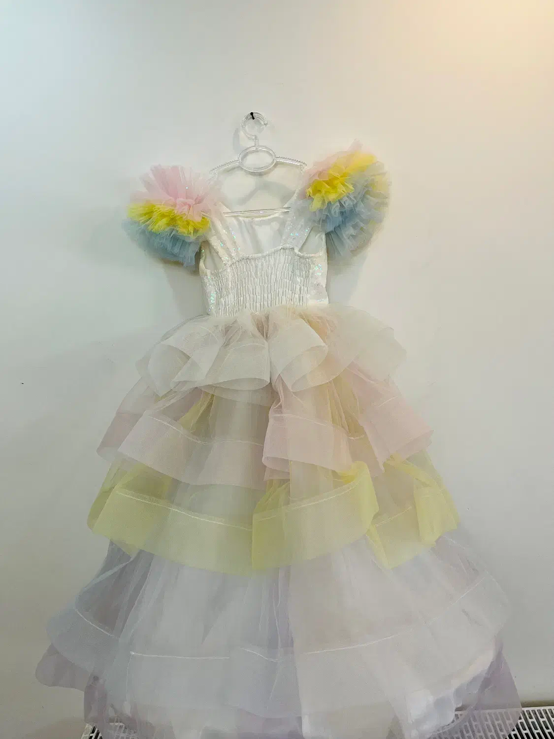 پیراهن مجلسی|لباس|گرگان, |دیوار