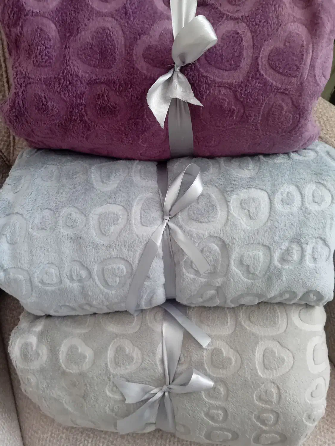 پتو مسافرتی آرنیکا ژله ای|رختخواب، بالش، پتو|محمدیه-قزوین, |دیوار