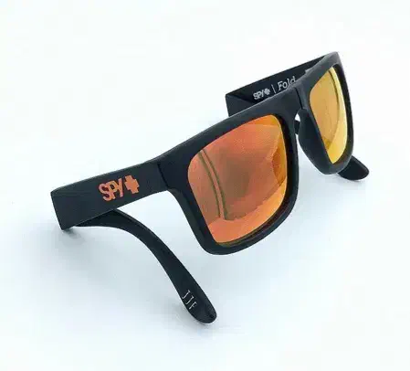 عینک آفتابی|زیورآلات و اکسسوری|اهواز, زندوکیلی|دیوار