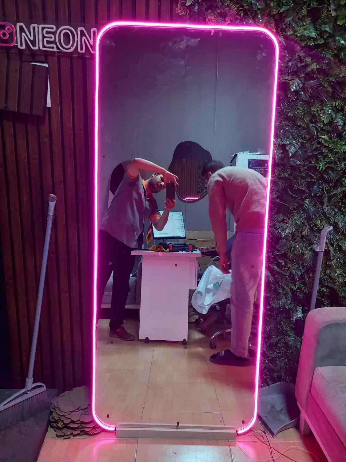 آینه های نئونی لاکچری|آینه|پرند, فاز ۶|دیوار