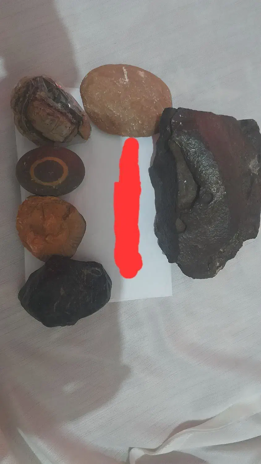 سنگ قیمتی|کلکسیون اشیاء عتیقه|بیرانوند, |دیوار