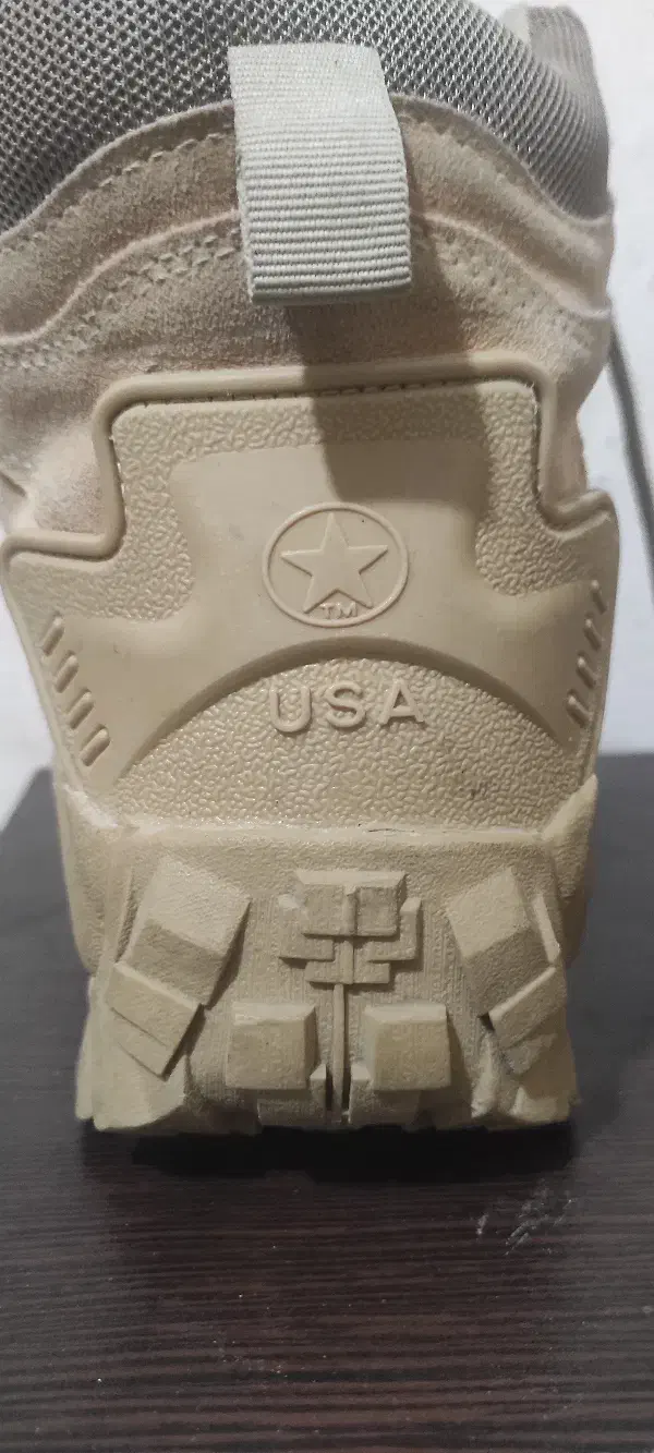 کفش کوهنوردی kkk آمریکایی اصلی|کوهنوردی و کمپینگ|یاسوج, |دیوار