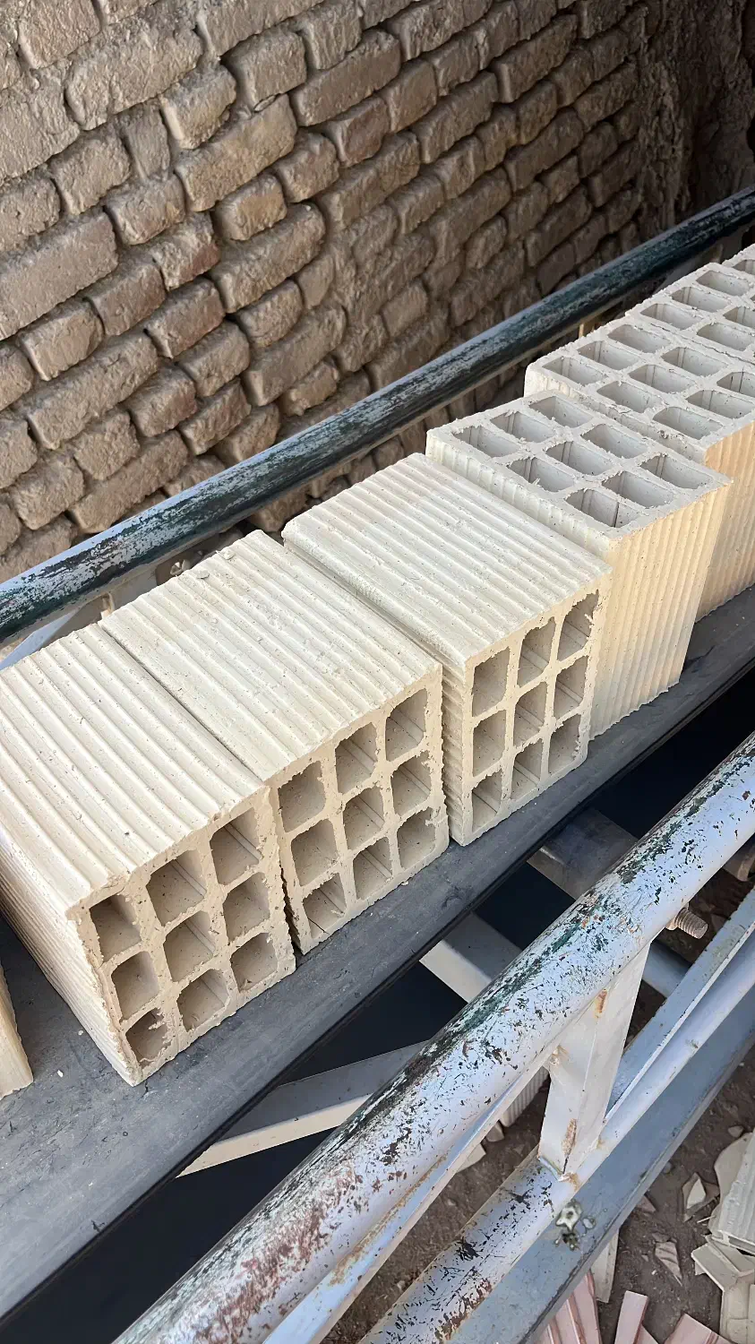 تولید کننده سفال 13 سانتی و 8 سانتی|مصالح و تجهیزات ساختمان|نورآباد, |دیوار