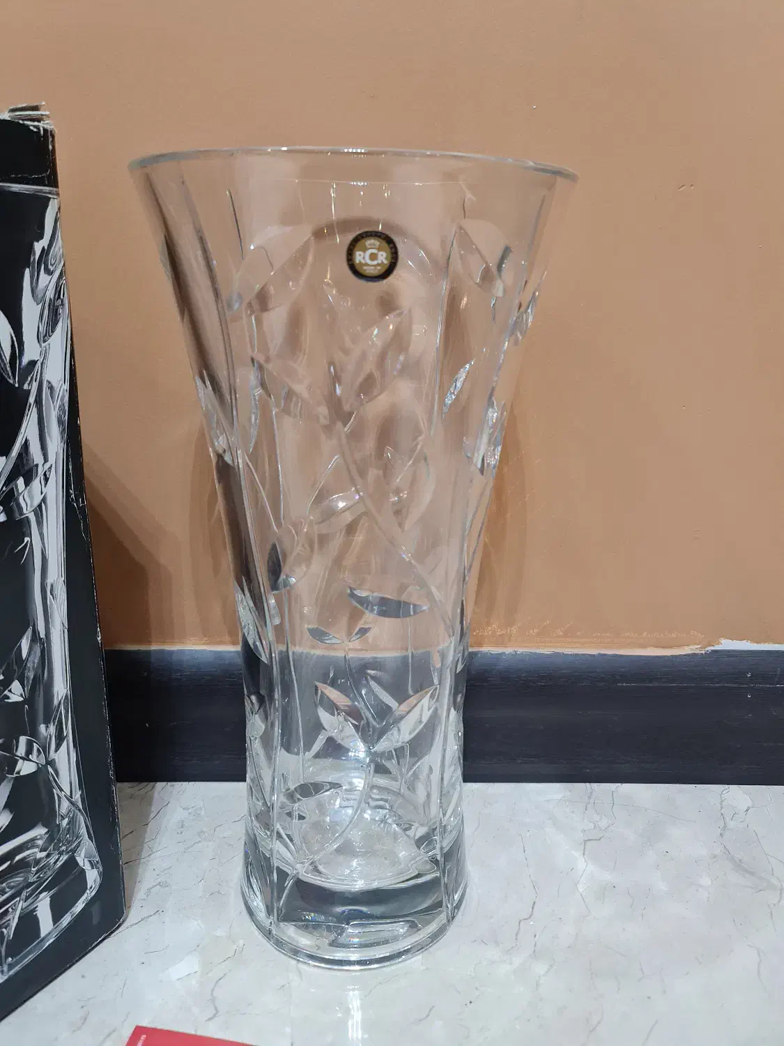 گلدان کریستال  RCR اصل ارتفاع ۳۵ سانتی|صنایع دستی و سایر لوازم تزئینی|تهران, گیشا|دیوار