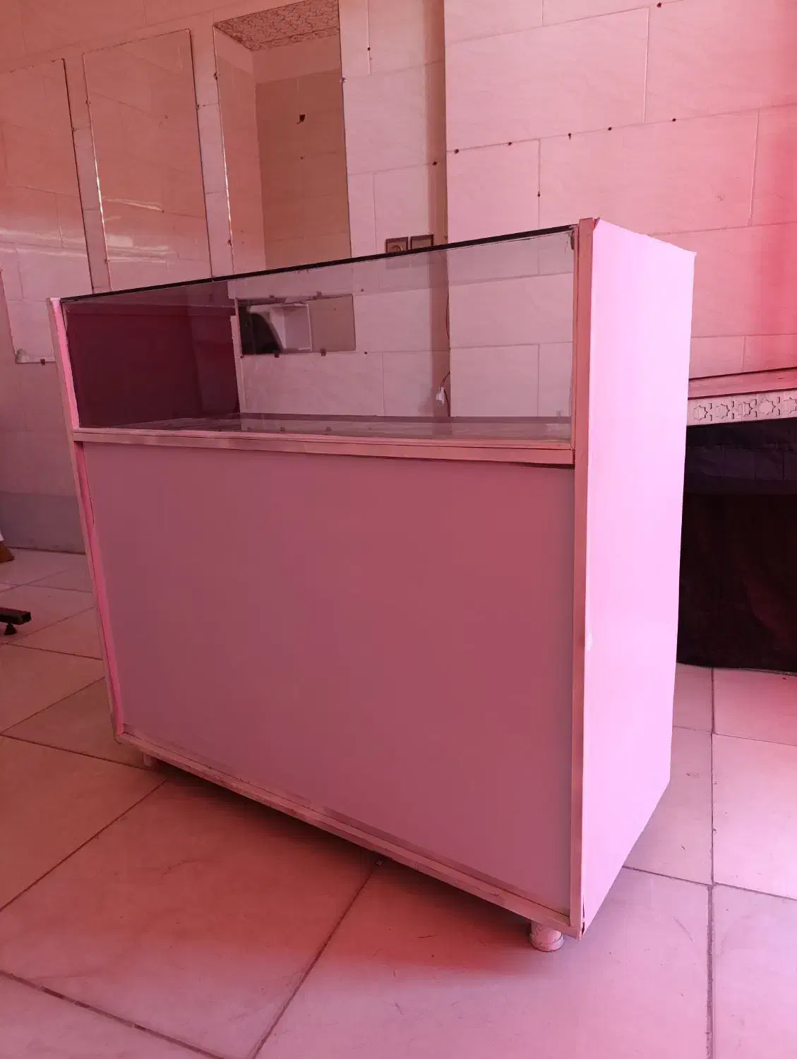 ویترین پیشخوان|بوفه، ویترین، کنسول|یزد, |دیوار