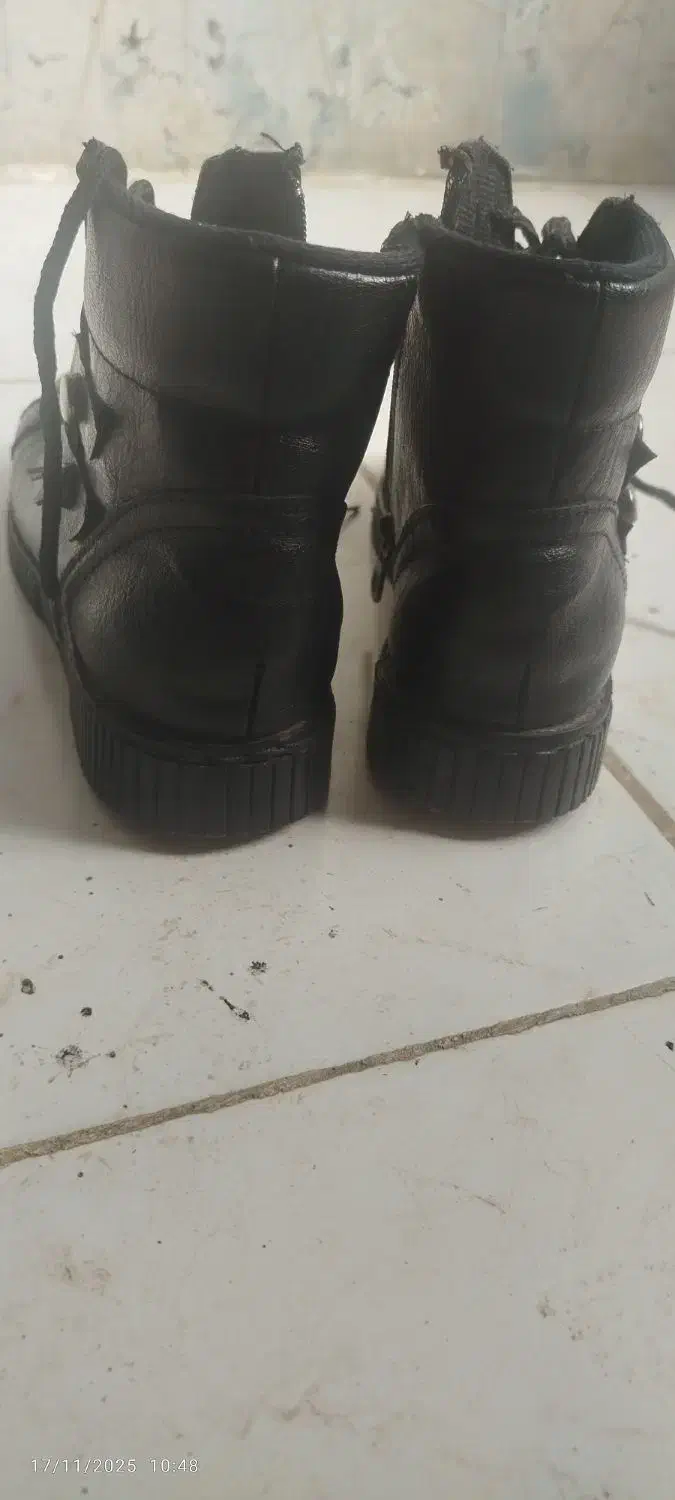 کفش بوت دخترانه چرم درجه یک|کیف، کفش، کمربند|خرمآباد, |دیوار