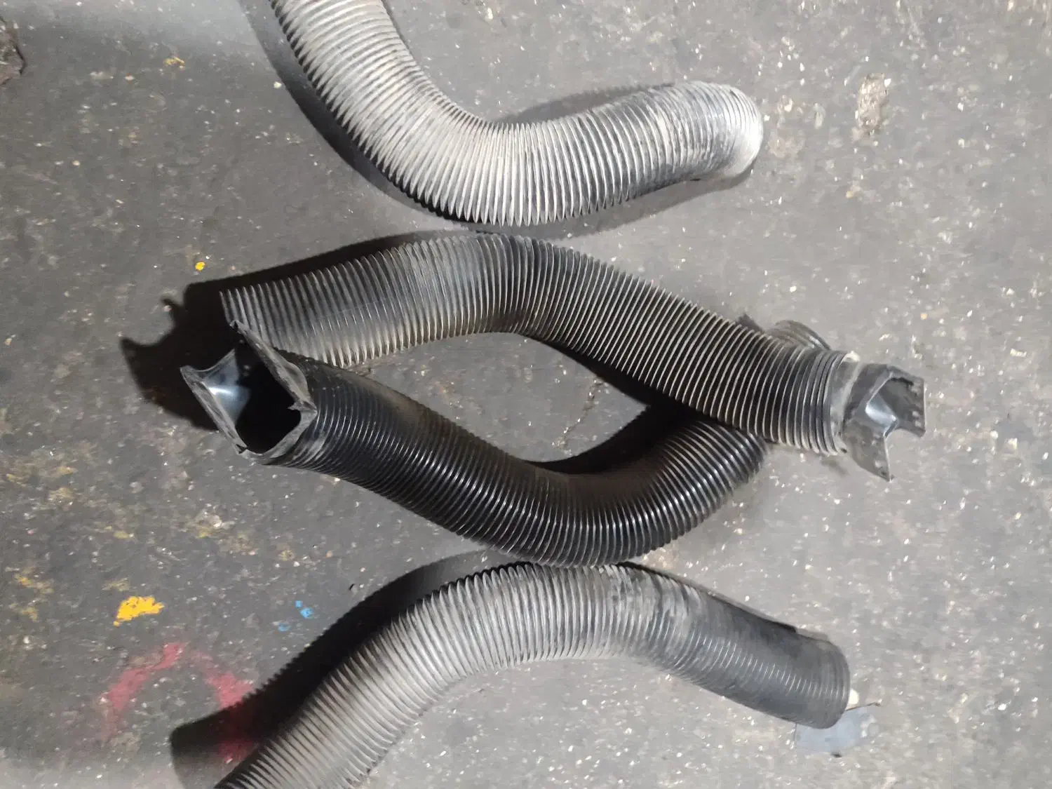 لوله پیکان برای دریچه گاز پژو|قطعات یدکی و لوازم جانبی|گنبد کاووس, |دیوار