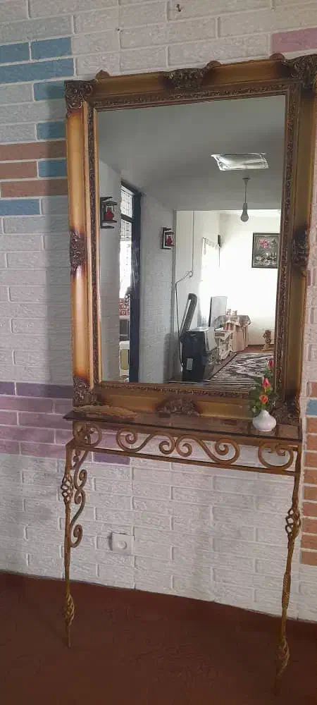 آینه کنسول چوب راش گردوسلطنتی باپایه برنز|بوفه، ویترین، کنسول|رباط‌کریم, شهرک والفجر|دیوار