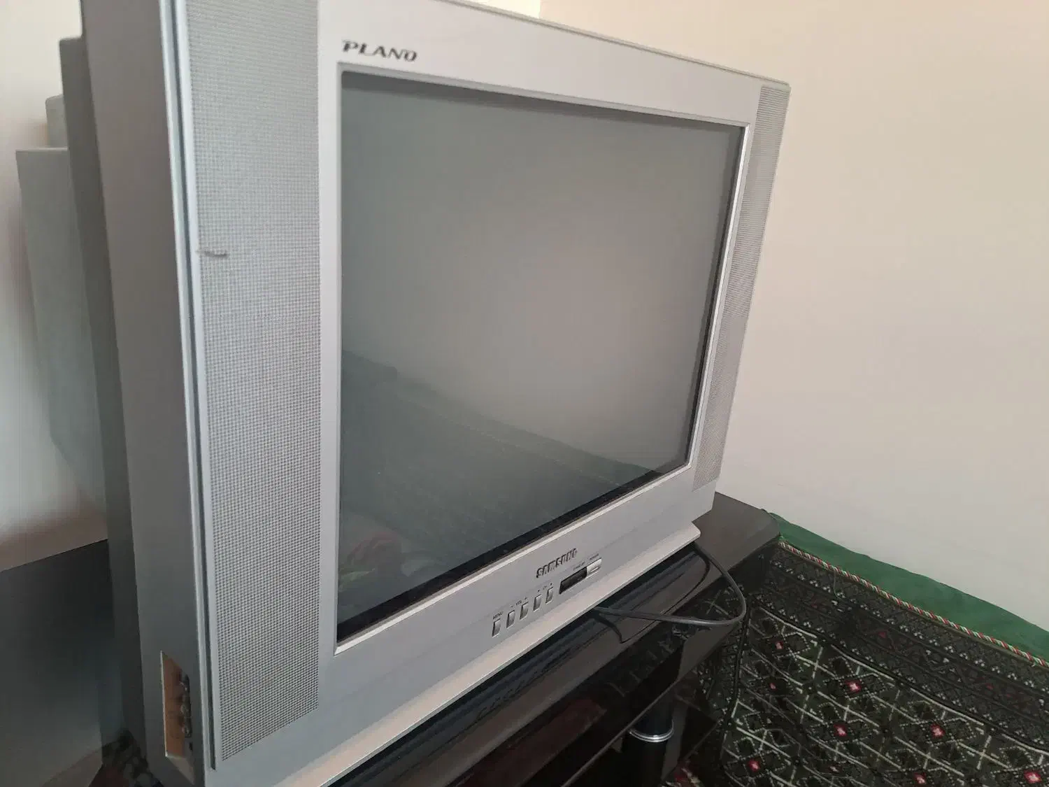 تلوزیون|تلویزیون و پروژکتور|شیراز, شیخ علی چوپان|دیوار