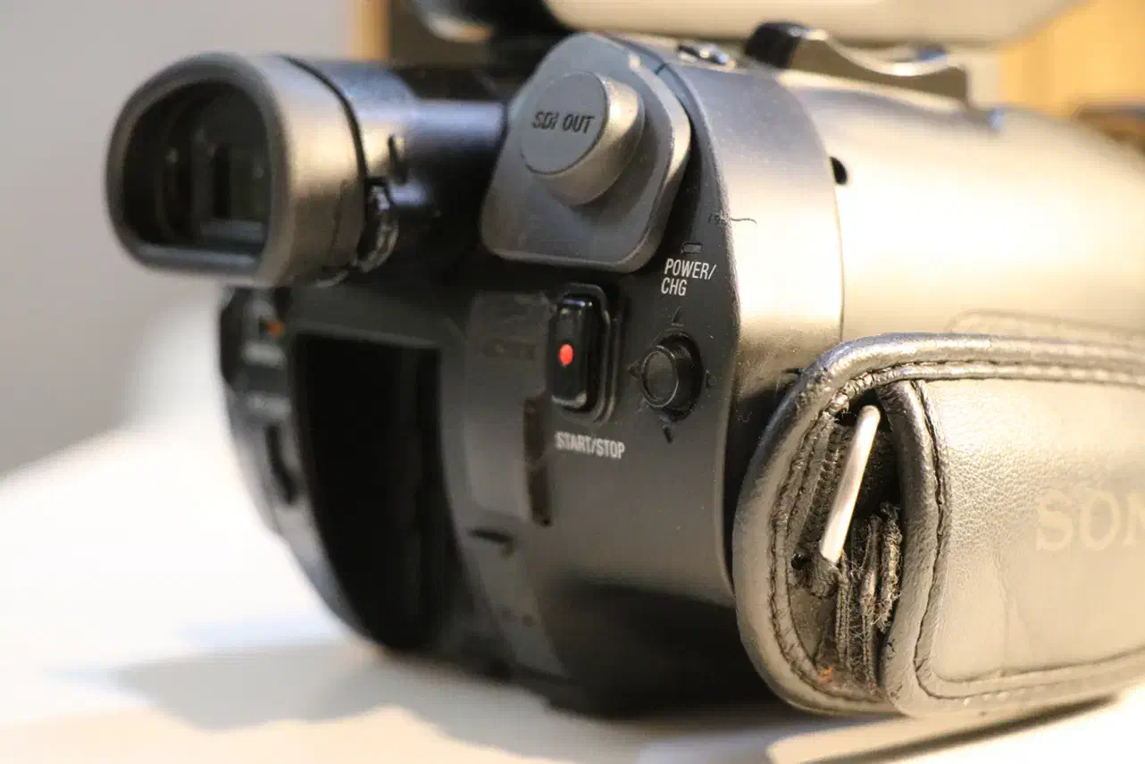 دوربین سونی SONY X70|دوربین عکاسی و فیلم‌برداری|مشهد, راهنمایی|دیوار