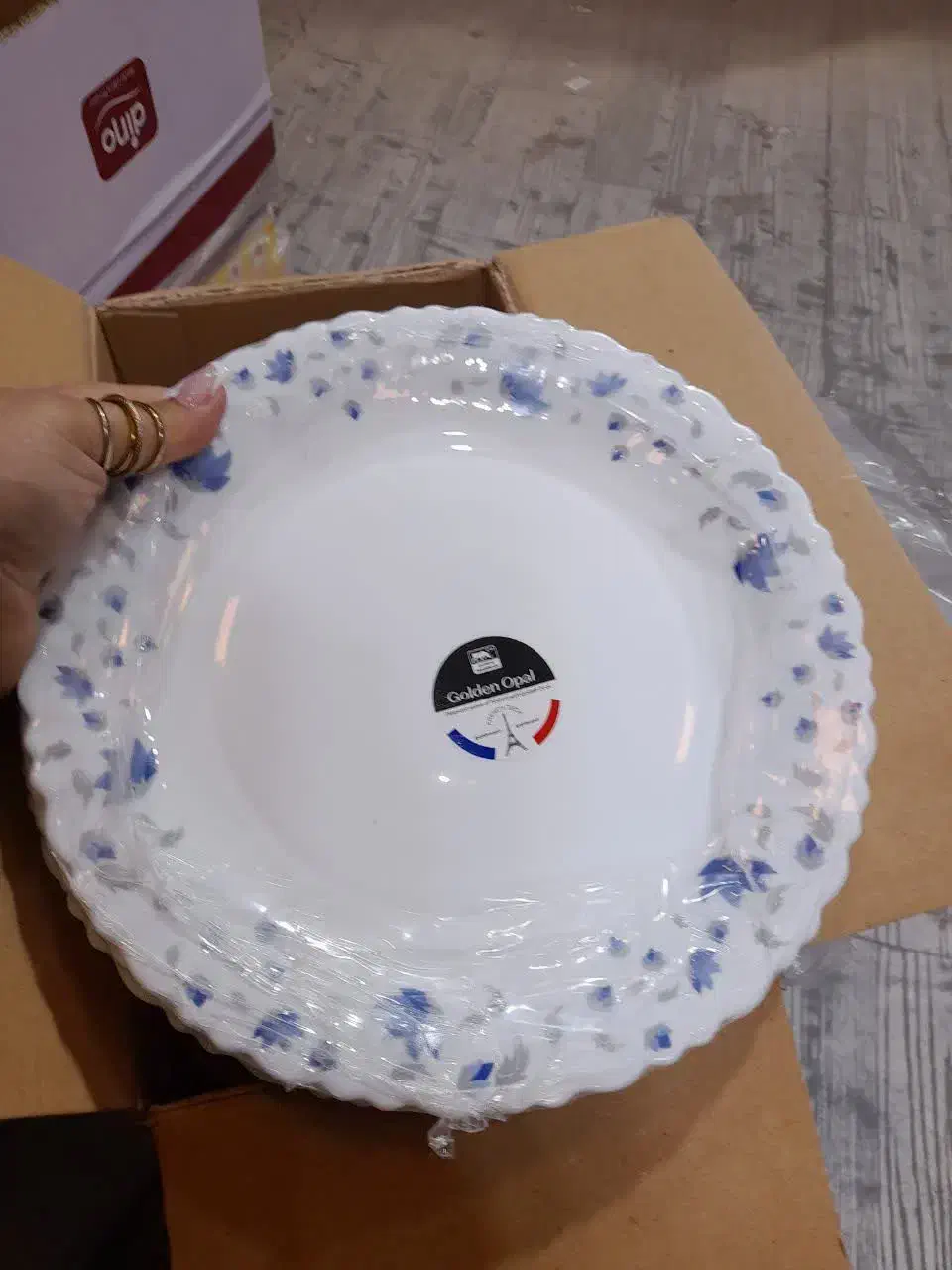 ارکوپال ۲۵ پارچه نو آکبند ۱۸۰۰|ظروف سرو و پذیرایی|آمل, |دیوار