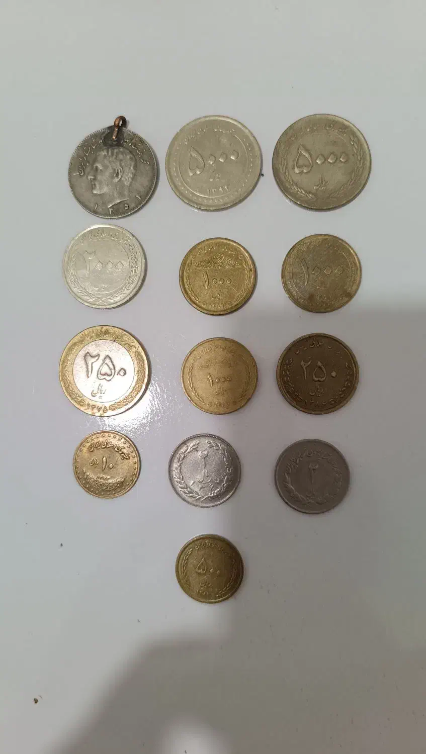 فروش تعدادی سکه|کلکسیون سکه، تمبر، اسکناس|قم, زنبیل آباد|دیوار
