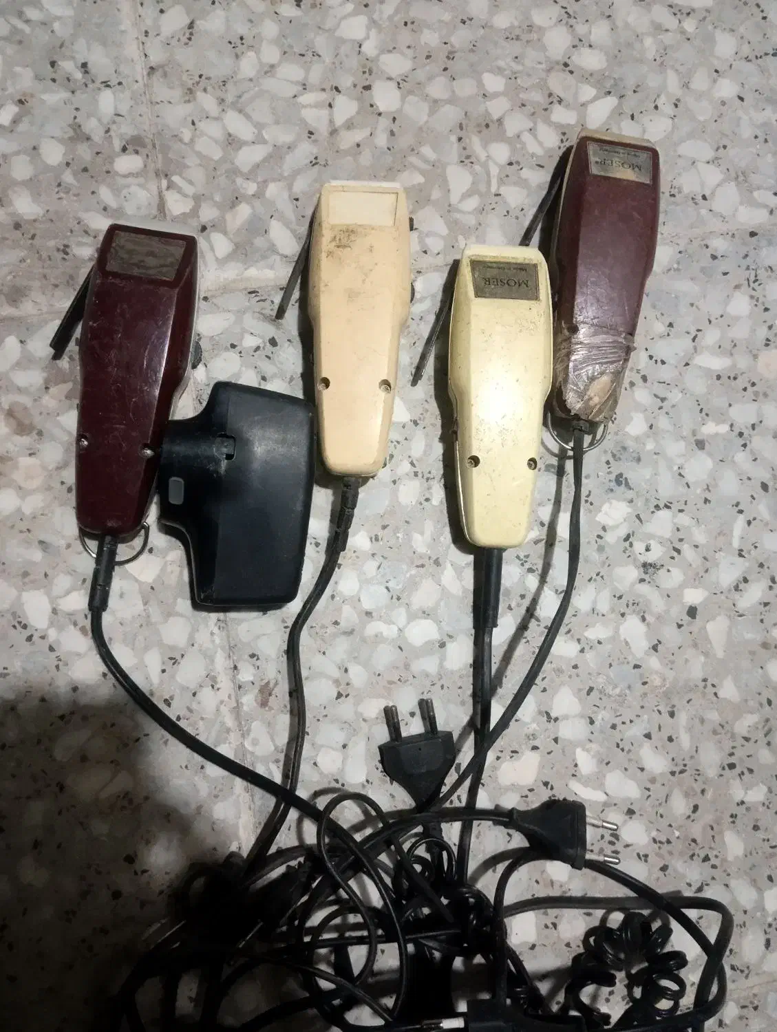 ساعت،گوشی،وسایل تزیینی،ماشین سرتراشی|ساعت|فسا, |دیوار