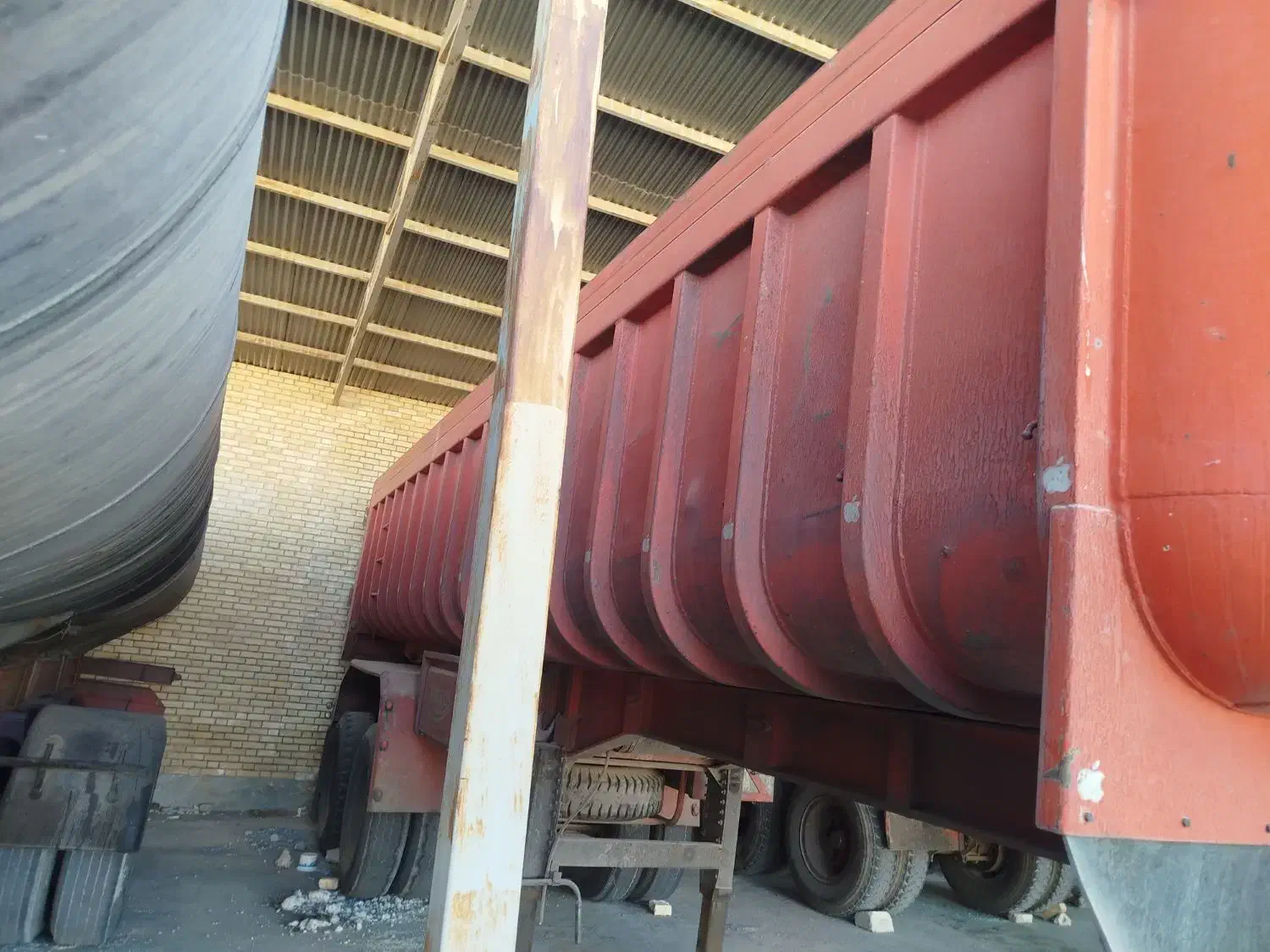 کمپرس دومحورجارولی|خودرو سنگین|اردستان, |دیوار