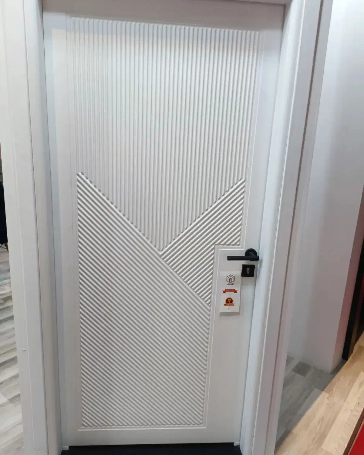 درب چوبی داخلی|مصالح و تجهیزات ساختمان|کرمان, |دیوار