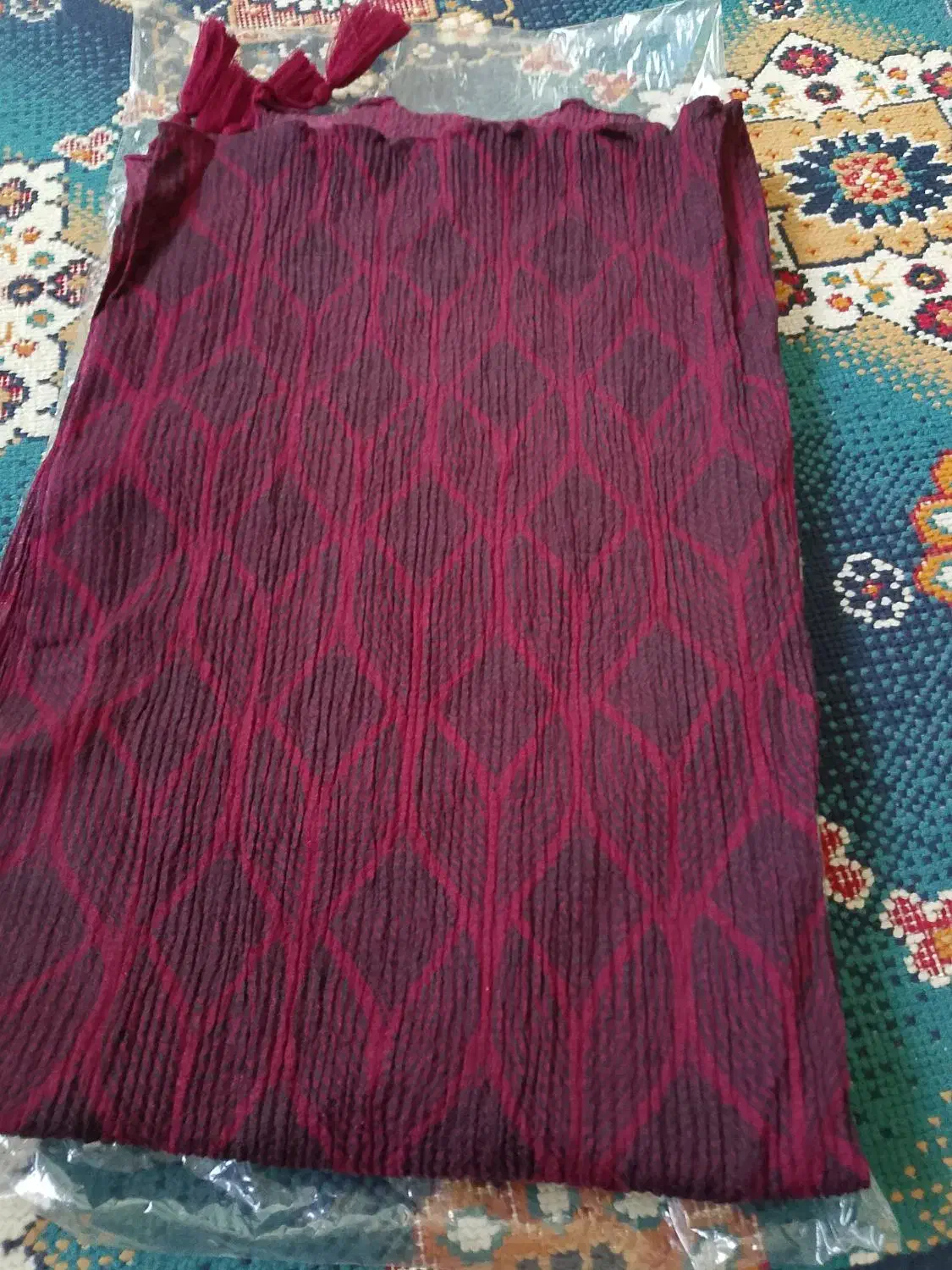 شال نو|لباس|قم, شهر قائم|دیوار