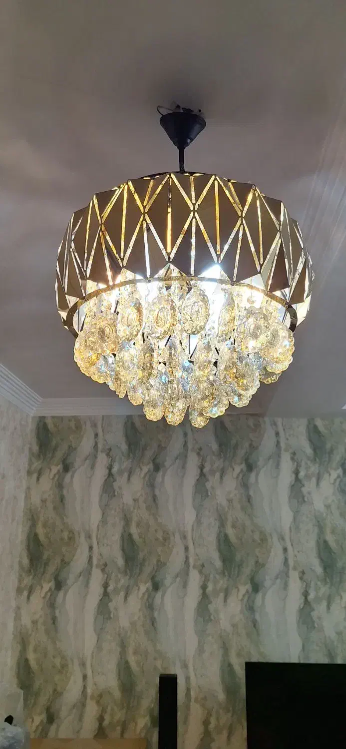 لوستر کریستالی|لوستر و چراغ آویز|ری, جوانمرد قصاب|دیوار